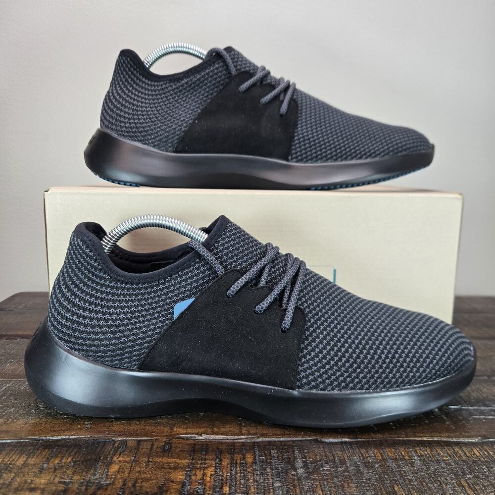 Vessi Everyday Classic Mens Size 10 Waterproof Shoes Sneakers All Black